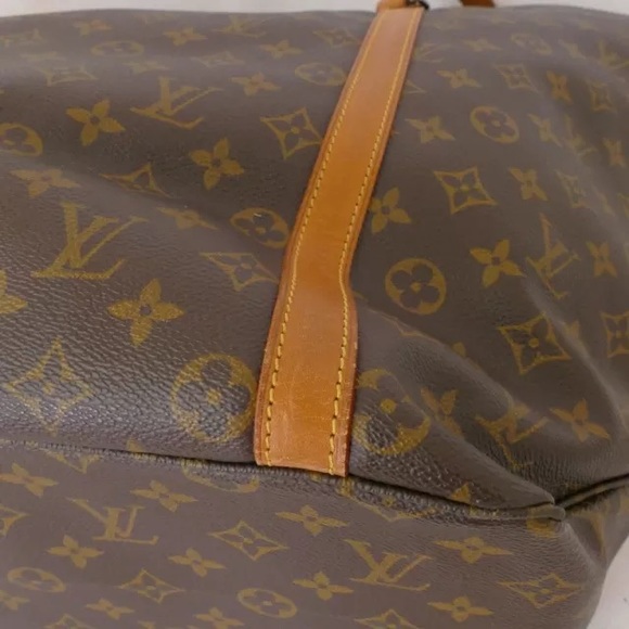 ✅DISCONTINUED✅LOUIS VUITTON TOTE & ZIPPER POUCH - Picture 10 of 15